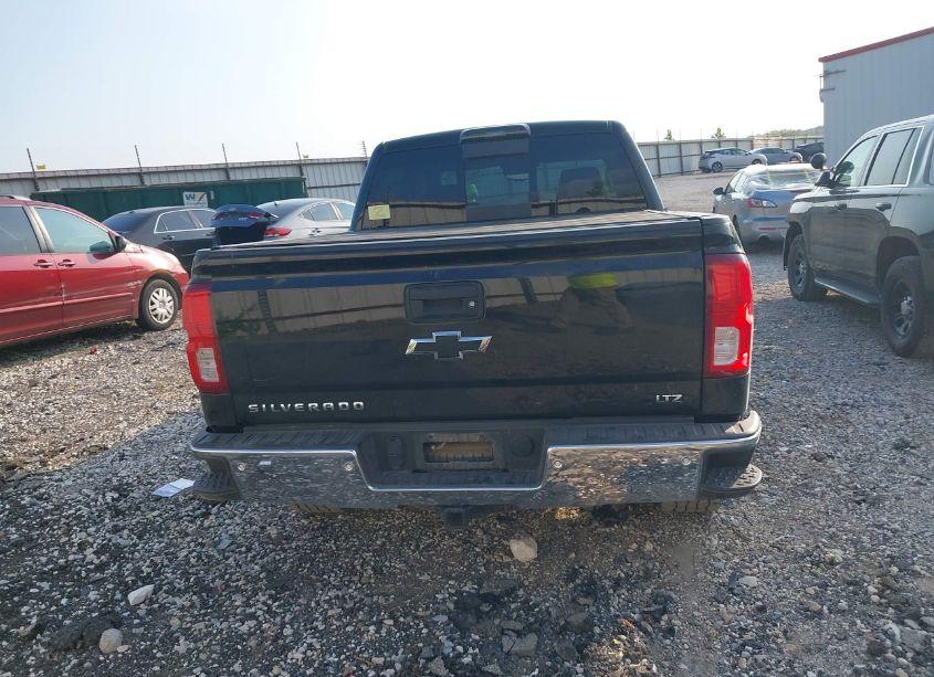 Photo 16 of 2018 Chevrolet Silverado 1500 LTZ (VIN 3GCUKSEC4JG304939)