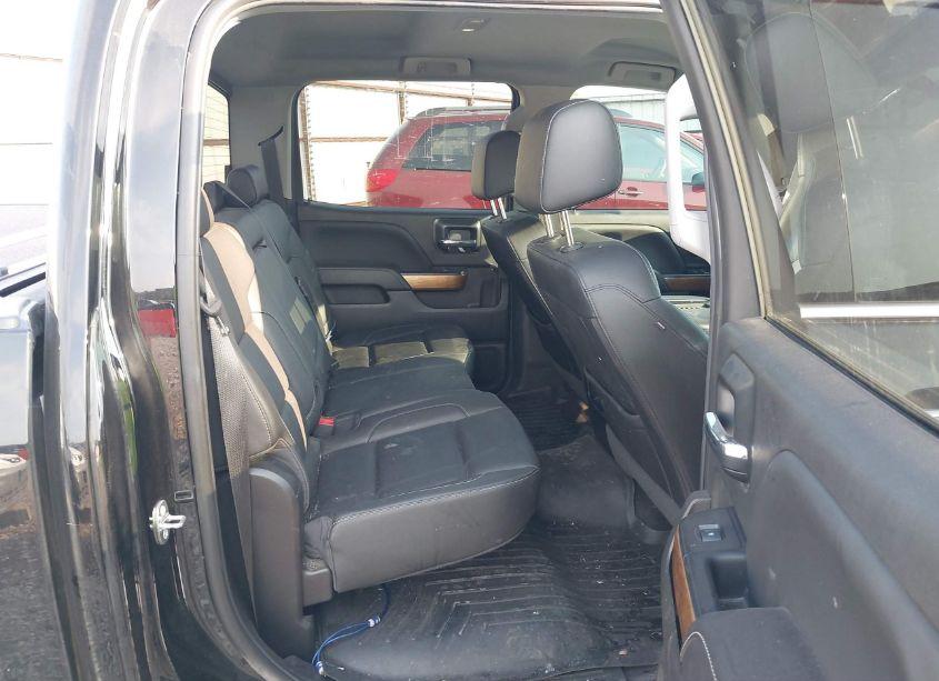 Photo 8 of 2018 Chevrolet Silverado 1500 LTZ (VIN 3GCUKSEC4JG304939)