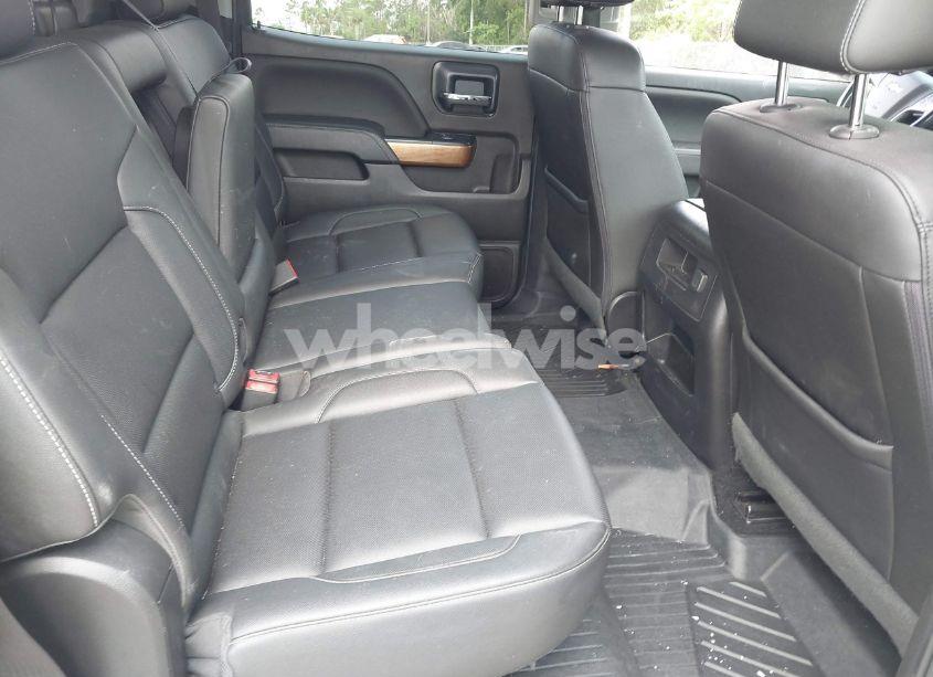 Photo 8 of 2018 Chevrolet Silverado 1500 1LZ (VIN 3GCUKSEC4JG464514)