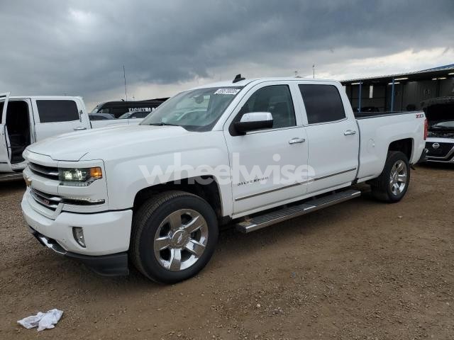 Photo 8 of 2018 CHEVROLET SILVERADO K1500 LTZ N/A (VIN 3GCUKSEC4JG569571)