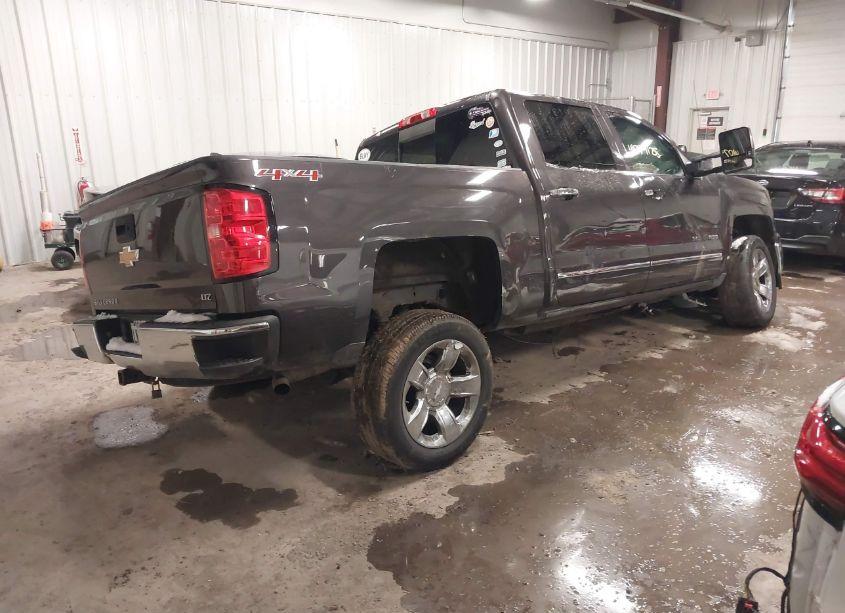 Photo 4 of 2015 Chevrolet Silverado 1500 1LZ/2LZ (VIN 3GCUKSEC5FG186729)