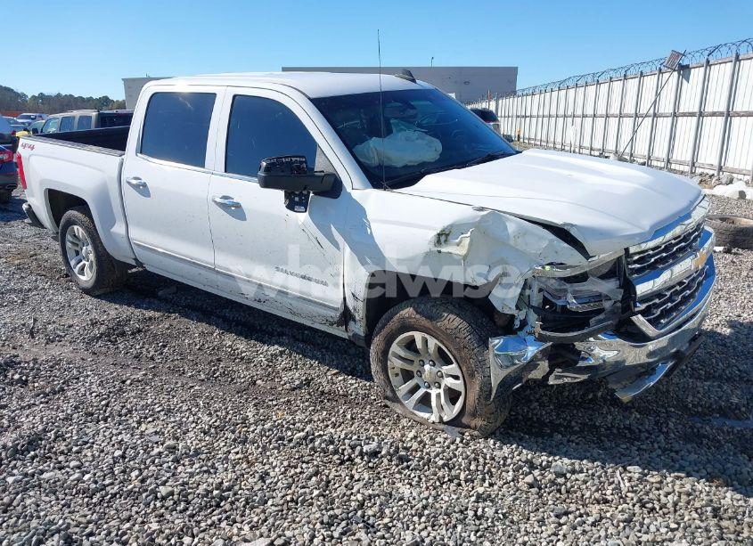 2018 Chevrolet Silverado 1500 1LZ (VIN 3GCUKSEC5JG220547) main photo