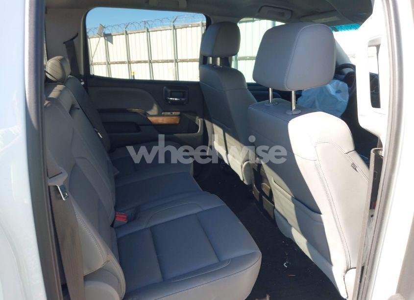 Photo 8 of 2018 Chevrolet Silverado 1500 1LZ (VIN 3GCUKSEC5JG220547)