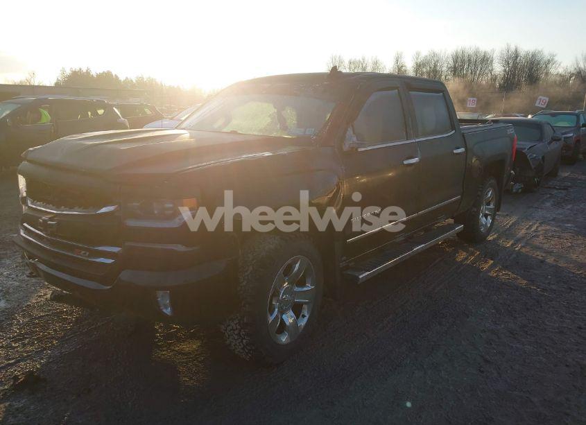 Photo 2 of 2017 Chevrolet Silverado 1500 2LZ (VIN 3GCUKSEC6HG119592)
