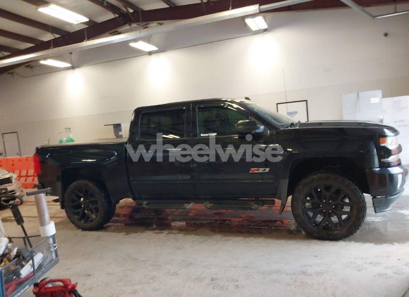 Photo 13 of 2017 Chevrolet Silverado 1500 2LZ (VIN 3GCUKSEC6HG300689)