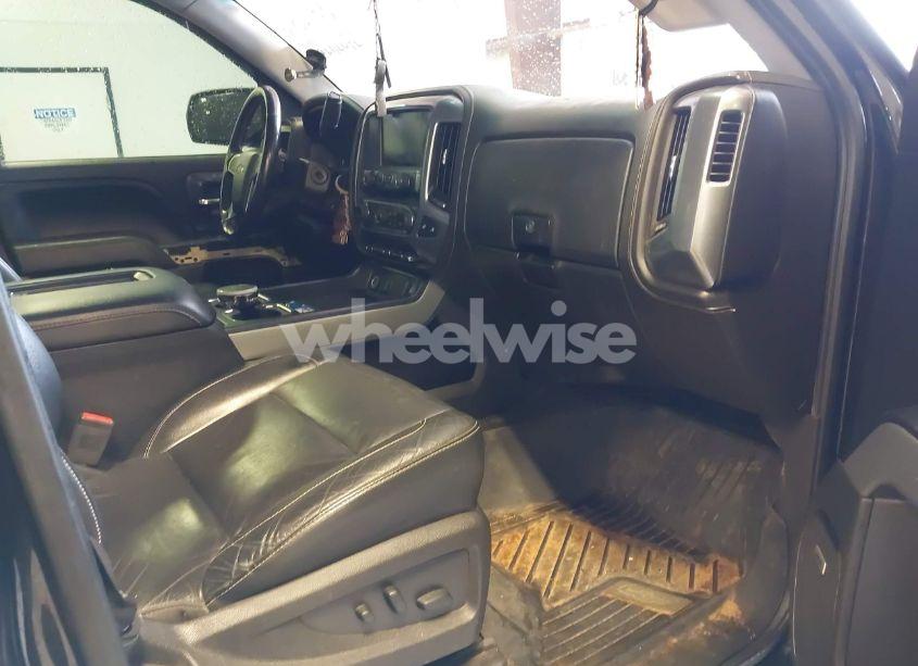 Photo 5 of 2017 Chevrolet Silverado 1500 2LZ (VIN 3GCUKSEC6HG300689)