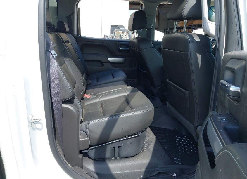 Photo 8 of 2017 Chevrolet Silverado 1500 2LZ (VIN 3GCUKSEC6HG342943)