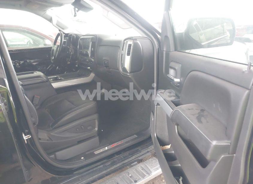 Photo 5 of 2018 Chevrolet Silverado 1500 2LZ (VIN 3GCUKSEC6JG409482)