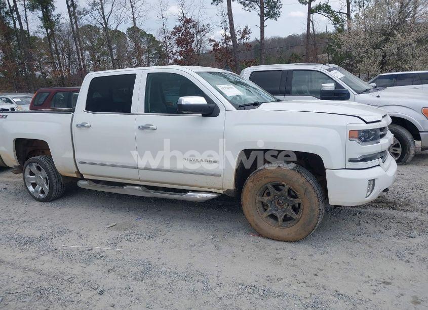 Photo 13 of 2016 Chevrolet Silverado 1500 2LZ (VIN 3GCUKSEC7GG127361)