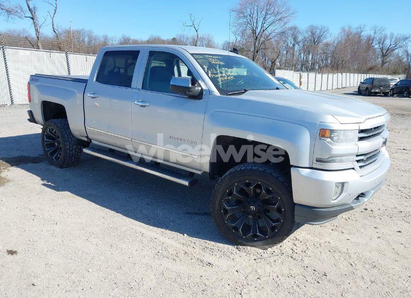 2016 Chevrolet Silverado 1500 2LZ (VIN 3GCUKSEC7GG141843) main photo
