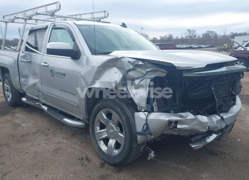 Photo 6 of 2017 Chevrolet Silverado 1500 2LZ (VIN 3GCUKSEC7HG204246)