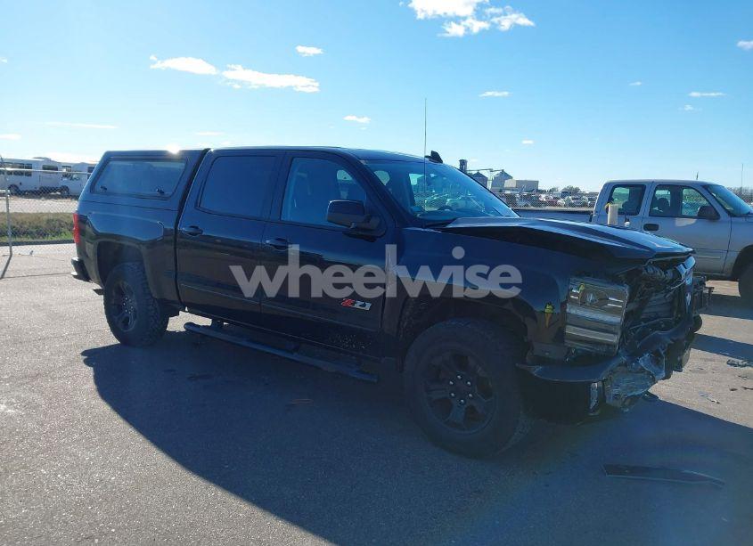 2017 Chevrolet Silverado 1500 2LZ (VIN 3GCUKSEC7HG465621) main photo