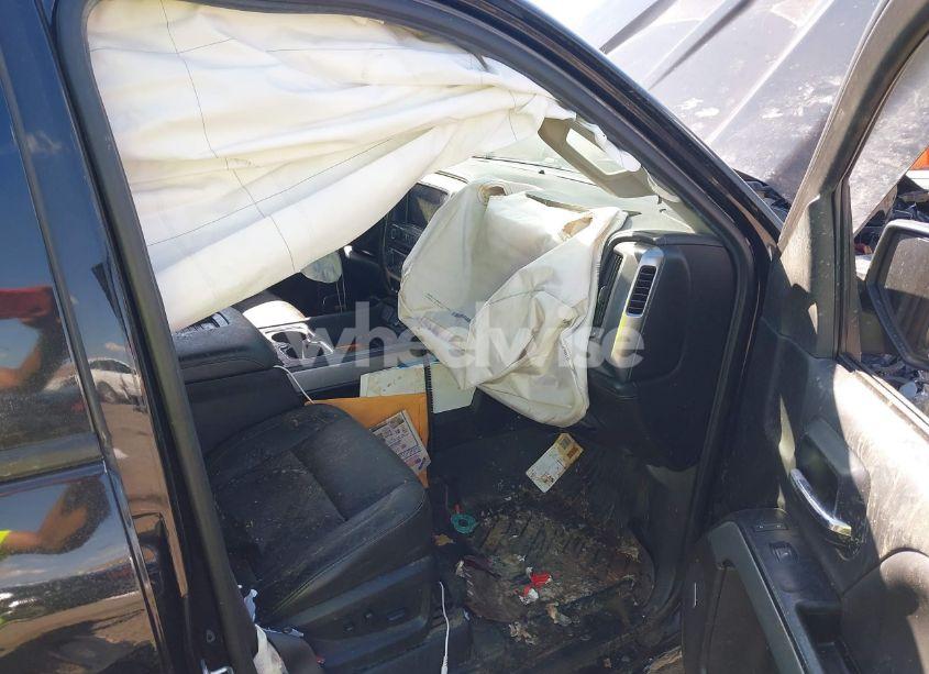 Photo 5 of 2018 Chevrolet Silverado 1500 2LZ (VIN 3GCUKSEC7JG554305)