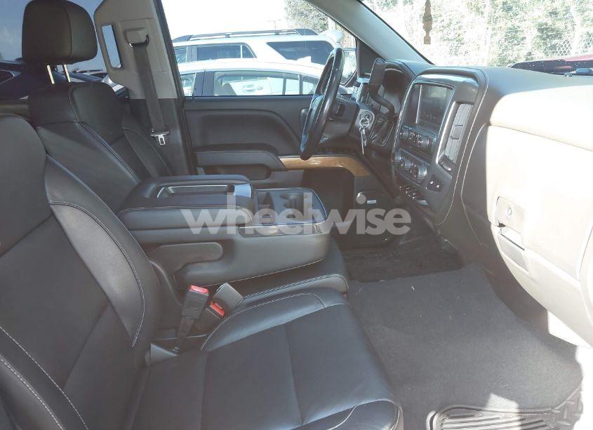 Photo 5 of 2018 Chevrolet Silverado 1500 1LZ (VIN 3GCUKSEC7JG629438)