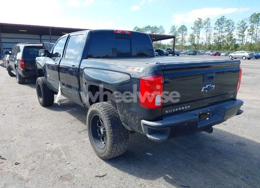 Photo 3 of 2016 Chevrolet Silverado 1500 2LZ (VIN 3GCUKSEC8GG340643)