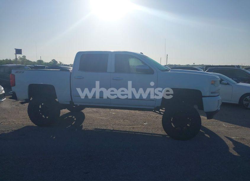 Photo 13 of 2016 Chevrolet Silverado 1500 2LZ (VIN 3GCUKSEC8GG344787)