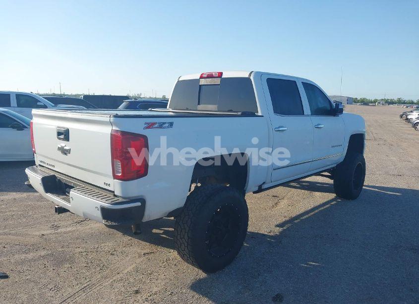 Photo 4 of 2016 Chevrolet Silverado 1500 2LZ (VIN 3GCUKSEC8GG344787)