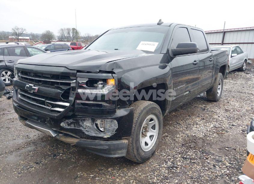 Photo 2 of 2017 Chevrolet Silverado 1500 2LZ (VIN 3GCUKSEC8HG273883)