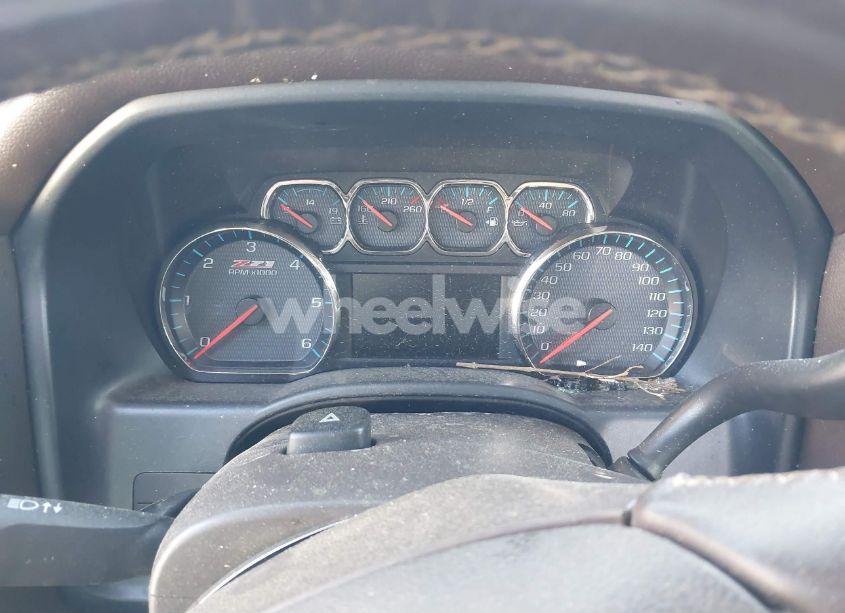 Photo 7 of 2018 Chevrolet Silverado 1500 2LZ (VIN 3GCUKSEC8JG326233)