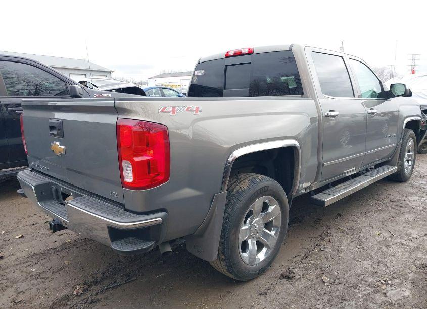 Photo 4 of 2017 Chevrolet Silverado 1500 1LZ (VIN 3GCUKSEC9HG278056)