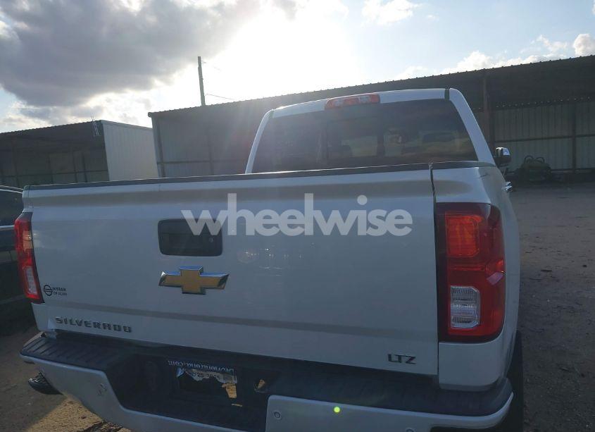 Photo 16 of 2017 Chevrolet Silverado 1500 2LZ (VIN 3GCUKSEC9HG291311)