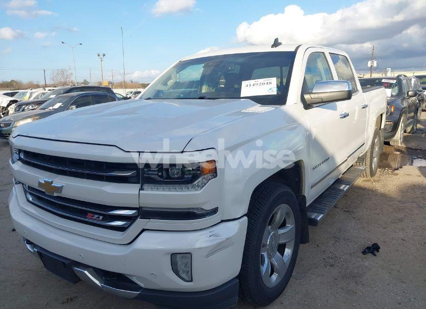 Photo 2 of 2017 Chevrolet Silverado 1500 2LZ (VIN 3GCUKSEC9HG291311)