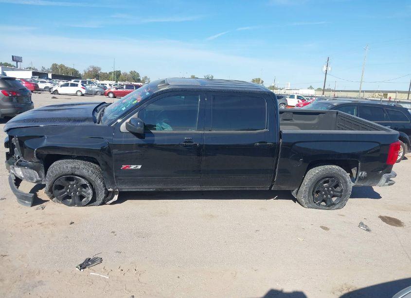 Photo 14 of 2018 Chevrolet Silverado 1500 2LZ (VIN 3GCUKSEC9JG588195)