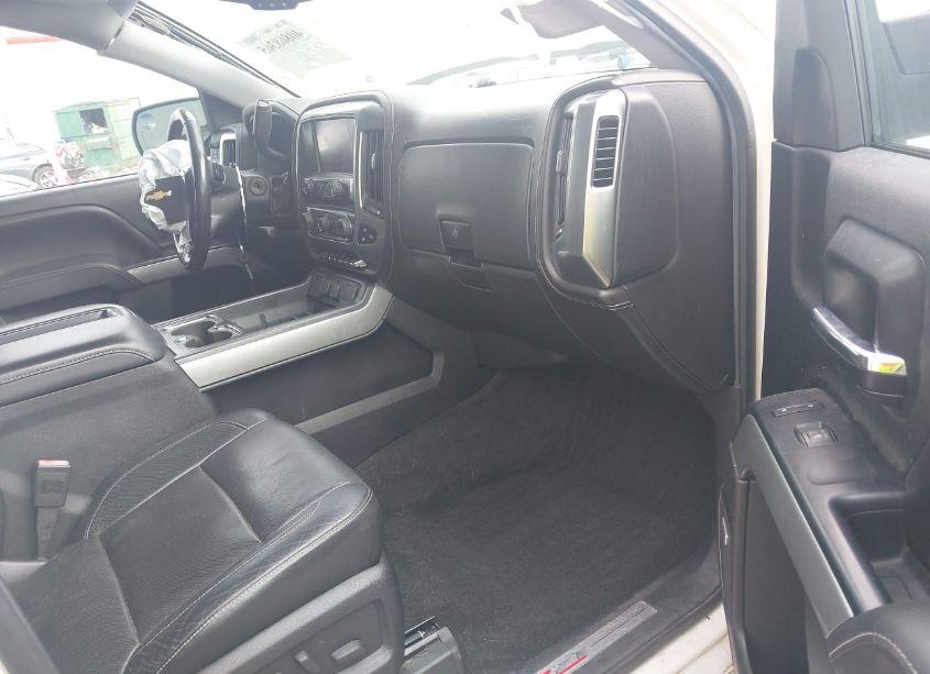 Photo 5 of 2015 Chevrolet Silverado 1500 2LZ (VIN 3GCUKSECOFG138586)