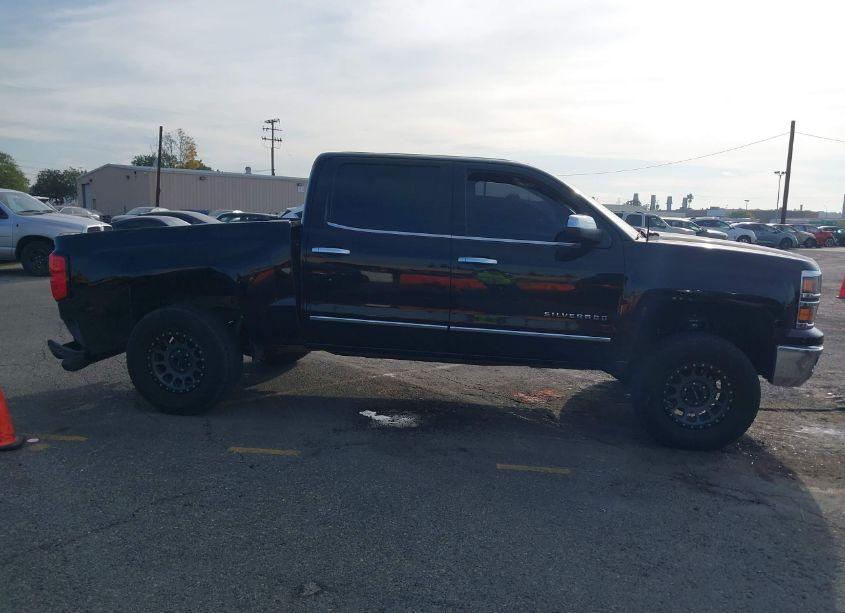 Photo 13 of 2015 Chevrolet Silverado 1500 1LZ (VIN 3GCUKSECXFG385128)