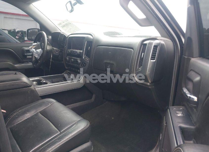 Photo 5 of 2015 Chevrolet Silverado 1500 2LZ (VIN 3GCUKSECXFG388918)