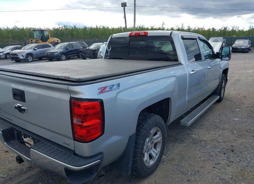 Photo 4 of 2015 Chevrolet Silverado 1500 2LZ (VIN 3GCUKSECXFG425353)