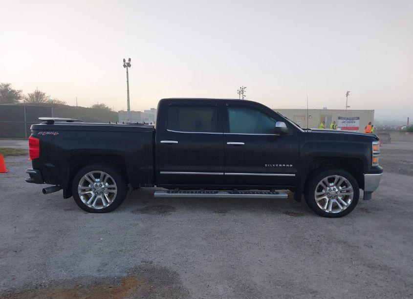 Photo 13 of 2015 Chevrolet Silverado 1500 1LZ (VIN 3GCUKSECXFG489988)