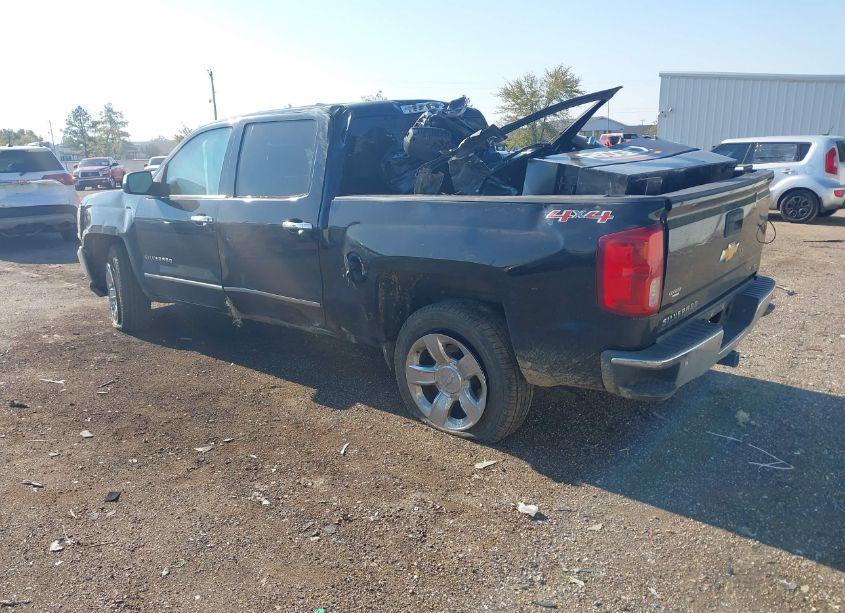 Photo 3 of 2016 Chevrolet Silverado 1500 1LZ (VIN 3GCUKSECXGG143067)