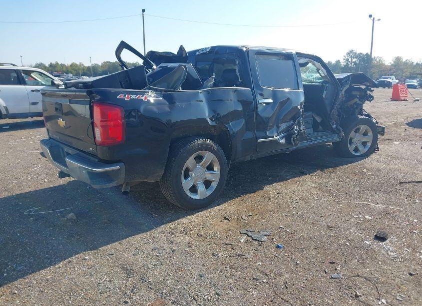 Photo 4 of 2016 Chevrolet Silverado 1500 1LZ (VIN 3GCUKSECXGG143067)