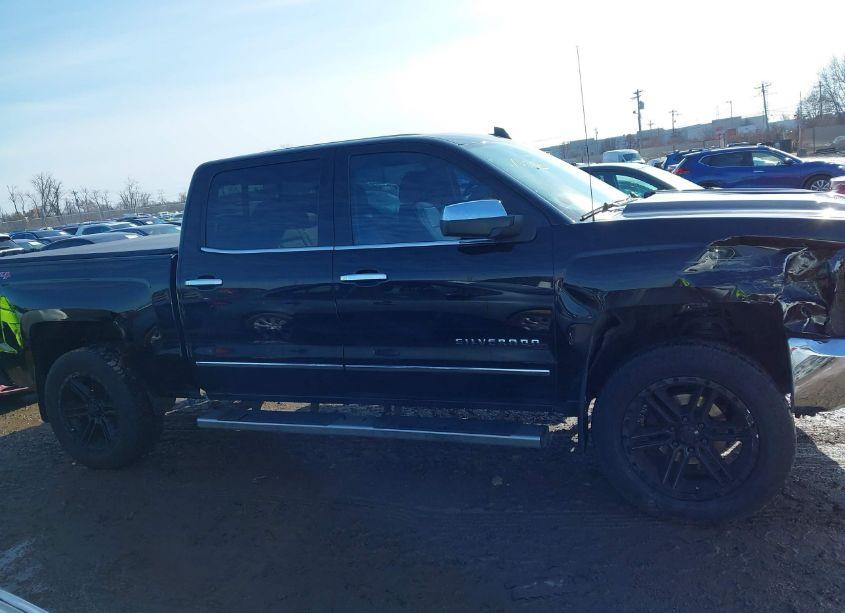 Photo 13 of 2016 Chevrolet Silverado 1500 1LZ (VIN 3GCUKSECXGG302430)