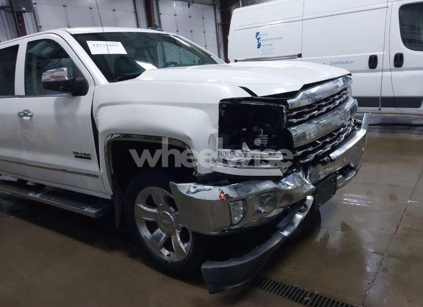 Photo 17 of 2017 Chevrolet Silverado 1500 1LZ (VIN 3GCUKSECXHG340726)