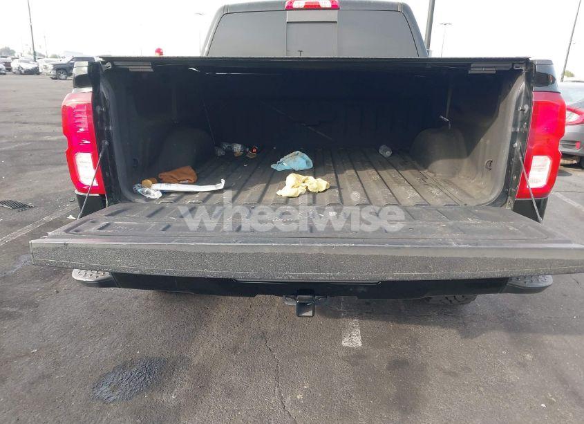 Photo 12 of 2017 Chevrolet Silverado 1500 2LZ (VIN 3GCUKSECXHG440566)