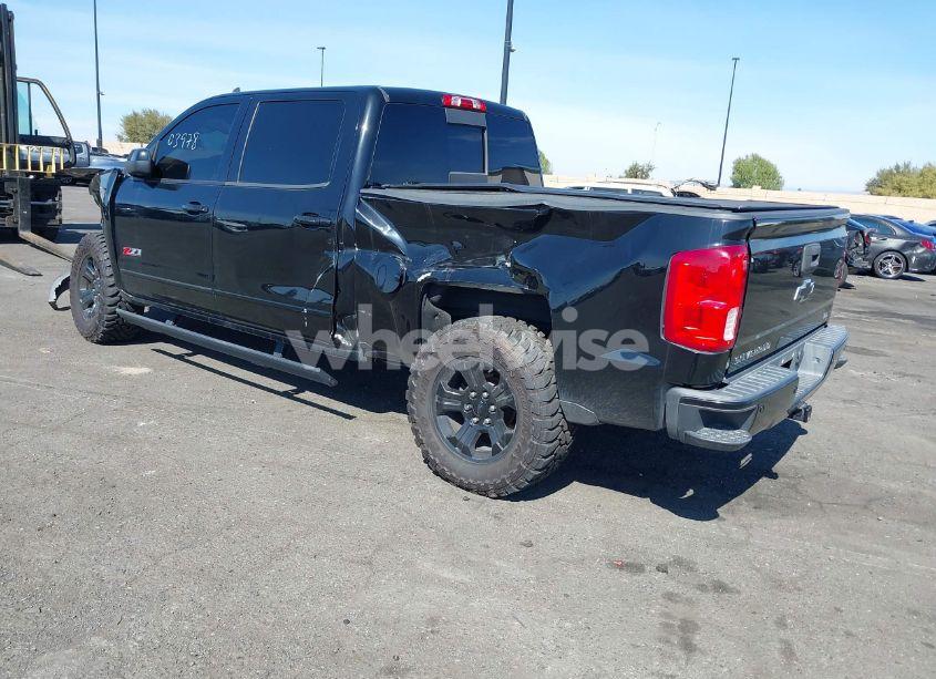 Photo 3 of 2017 Chevrolet Silverado 1500 2LZ (VIN 3GCUKSECXHG440566)