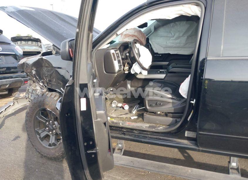 Photo 5 of 2017 Chevrolet Silverado 1500 2LZ (VIN 3GCUKSECXHG440566)