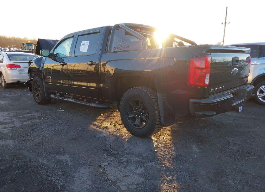 Photo 3 of 2017 Chevrolet Silverado 1500 2LZ (VIN 3GCUKSECXHG441765)