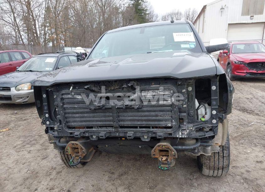 Photo 6 of 2018 Chevrolet Silverado 1500 2LZ (VIN 3GCUKSECXJG537367)