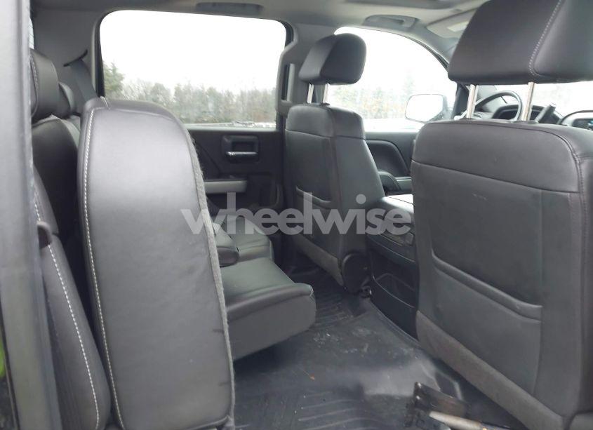 Photo 8 of 2018 Chevrolet Silverado 1500 2LZ (VIN 3GCUKSECXJG537367)