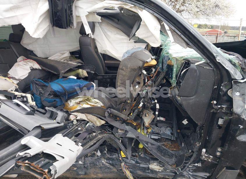 Photo 5 of 2018 Chevrolet Silverado 1500 2LZ (VIN 3GCUKSECXJG582759)