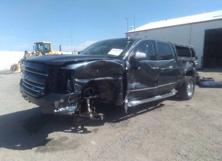 Photo 2 of 2017 Chevrolet Silverado 1500 2LZ (VIN 3GCUKSEJ0HG389349)