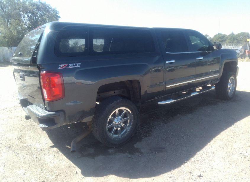 Photo 4 of 2017 Chevrolet Silverado 1500 2LZ (VIN 3GCUKSEJ0HG389349)