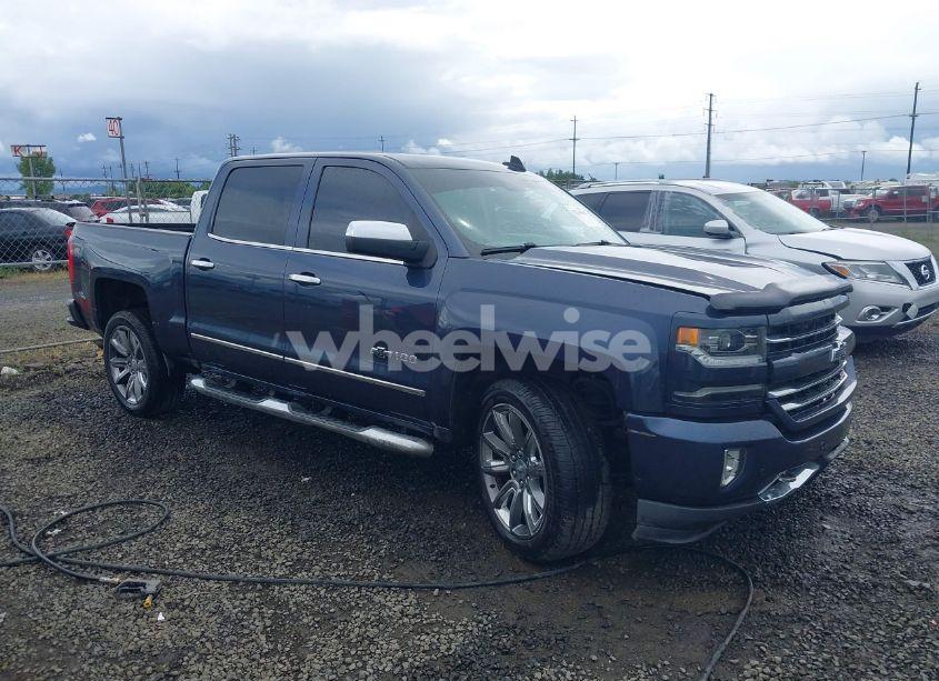 2018 Chevrolet Silverado 1500 2LZ (VIN 3GCUKSEJ0JG275115) main photo