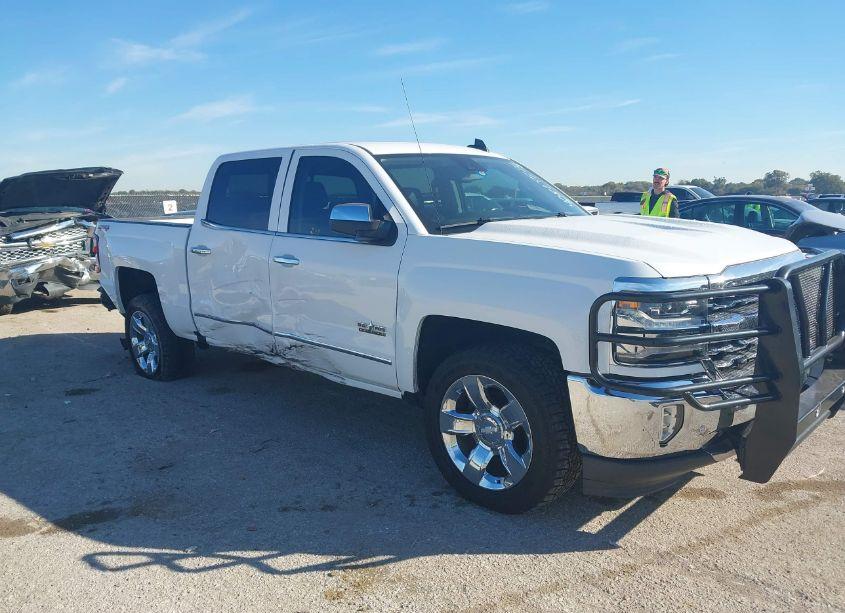 2018 Chevrolet Silverado 1500 1LZ (VIN 3GCUKSEJ0JG500861) main photo
