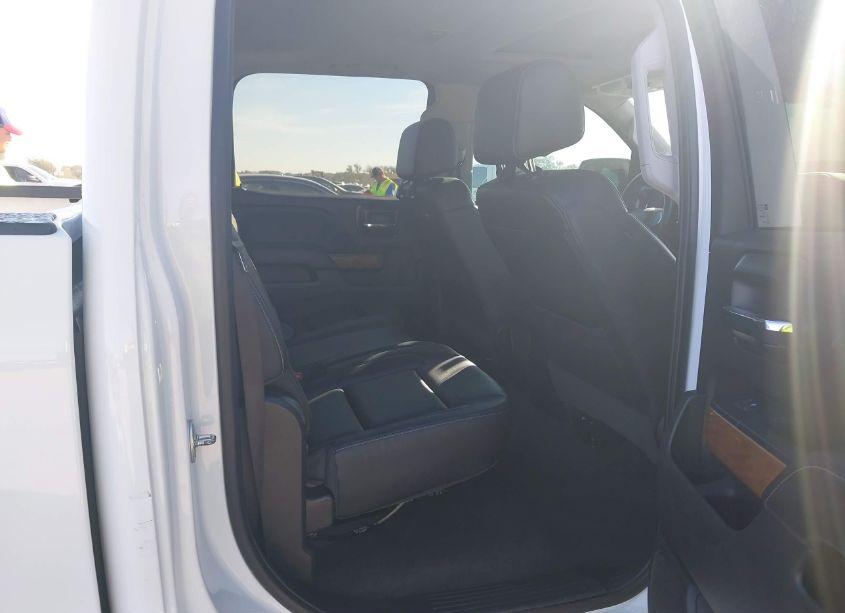 Photo 8 of 2018 Chevrolet Silverado 1500 1LZ (VIN 3GCUKSEJ0JG500861)