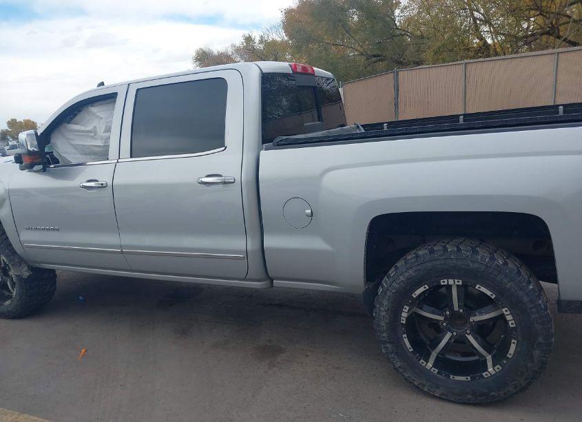 Photo 13 of 2015 Chevrolet Silverado 1500 1LZ (VIN 3GCUKSEJ1FG490803)