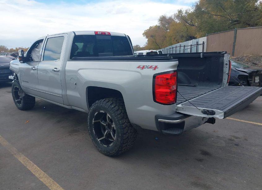 Photo 3 of 2015 Chevrolet Silverado 1500 1LZ (VIN 3GCUKSEJ1FG490803)